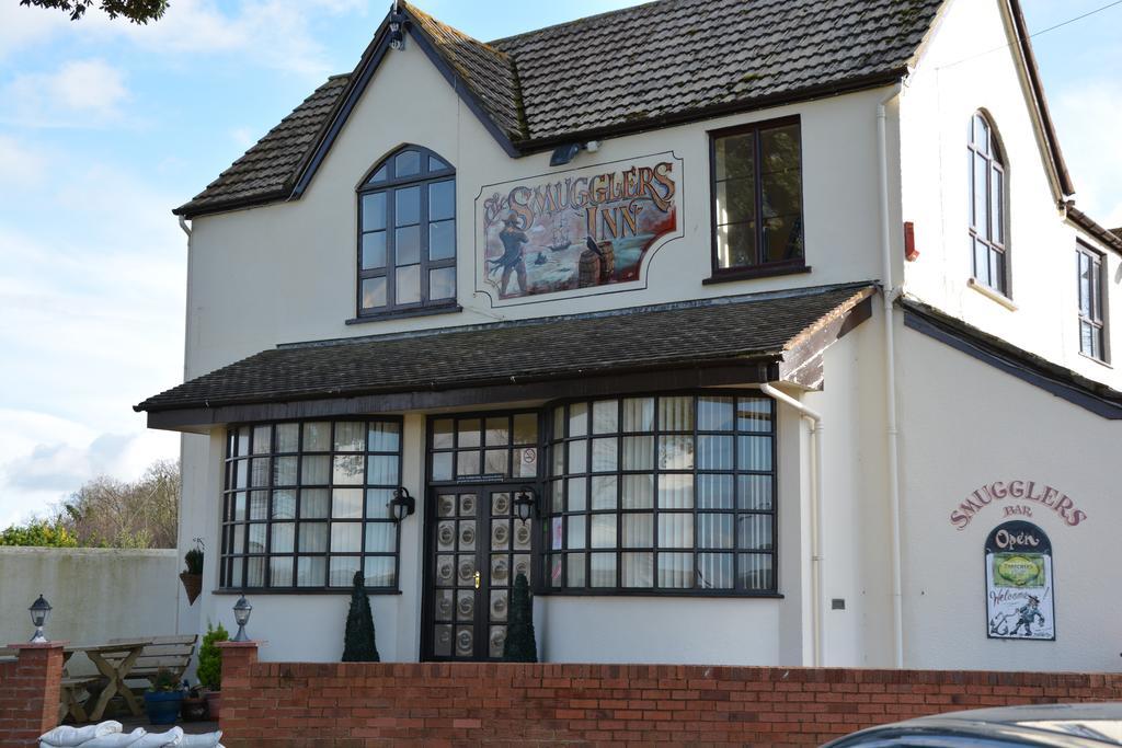 The Smugglers Inn Minehead Exterior photo