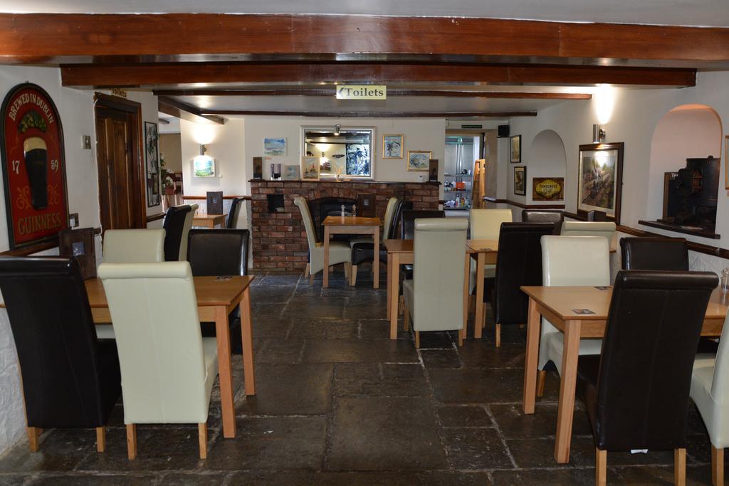 The Smugglers Inn Minehead Exterior photo